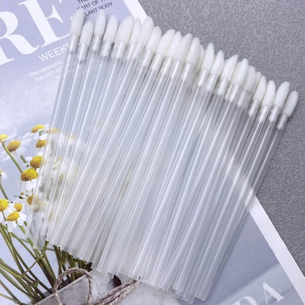 50/1000 PCS Disposable Lip Brush – Lipstick & Gloss Applicator Wands