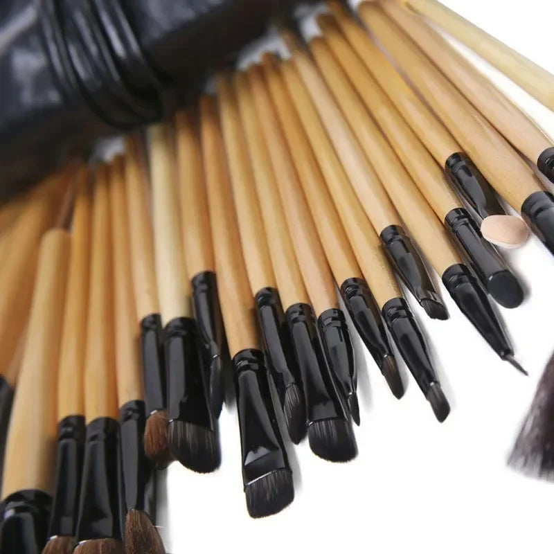 24-Pcs Professional Makeup Brush Set – Foundation, Eyeshadow & Eyebrow