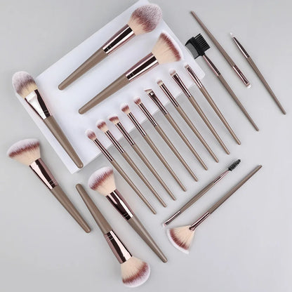 3-20PCS Makeup Brush Set – Eyeshadow, Foundation & Blush with Storage Box