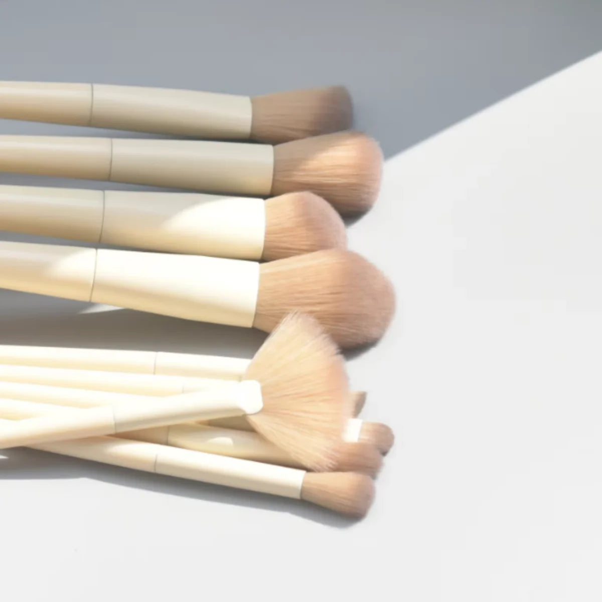 Soft Fluffy Makeup Brush Set – Eyeshadow, Foundation & Blush