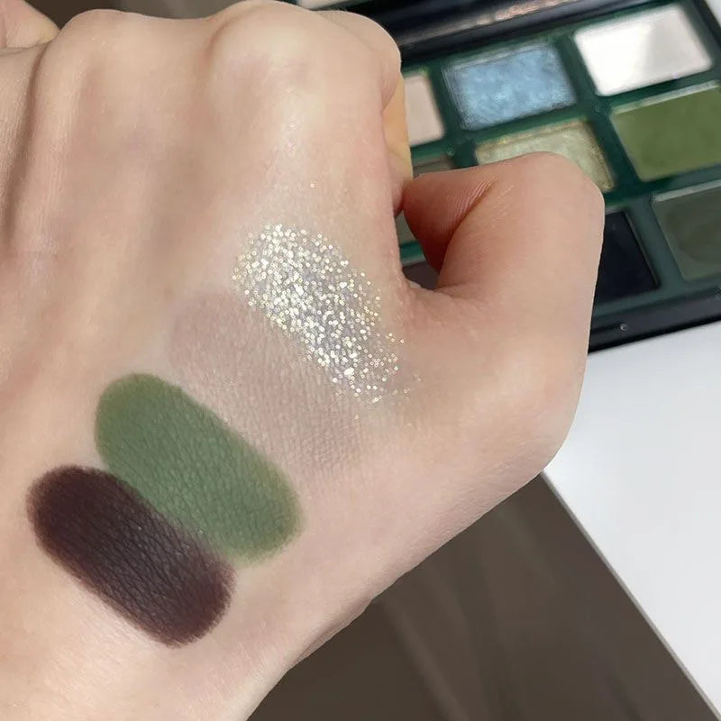 9-Color Eyeshadow Palette – Olive Green Smoky Pearlescent & Matte Makeup